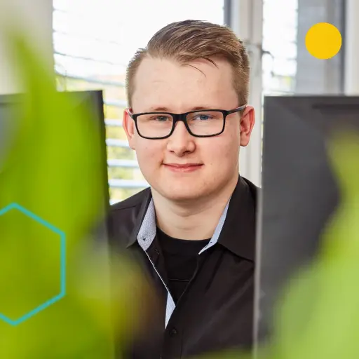 Alexander Koch - Senior Full Stack Web Developer aus Deutschland, spezialisiert auf Next.js, React, TypeScript, Docker und Cloud Architecture